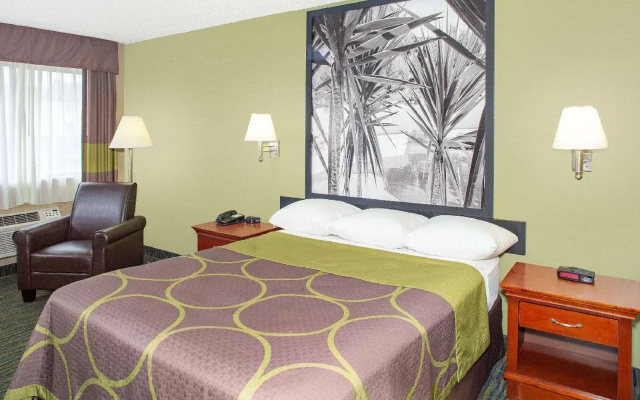 photo 2 of Super 8 by Wyndham Panama City