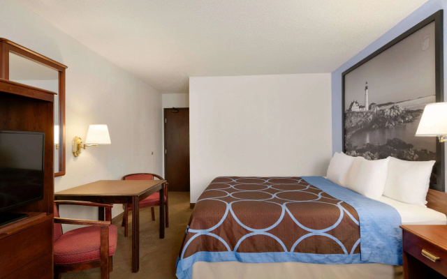 photo 3 of Super 8 by Wyndham Portland ME
