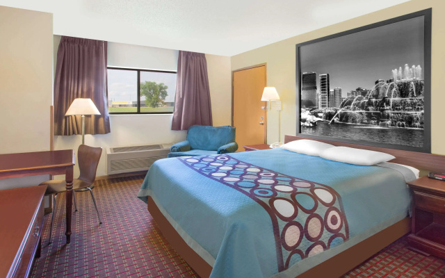 photo 3 of Super 8 By Wyndham Princeton