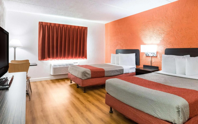 photo 4 of Motel 6 Prospect Heights, IL