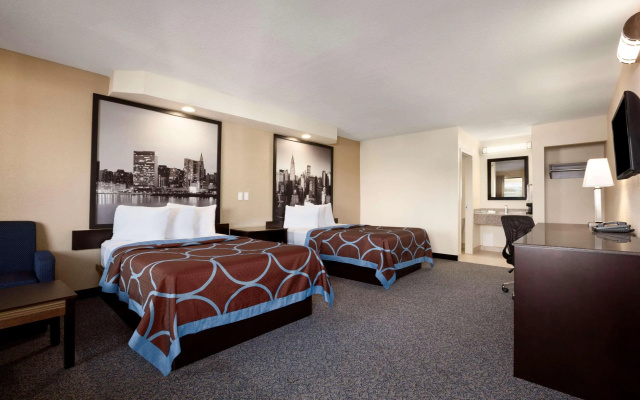 photo 4 of Super 8 by Wyndham Rahway/Newark