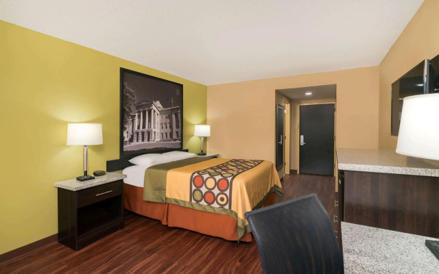 photo 2 of Super 8 by Wyndham Raleigh North East