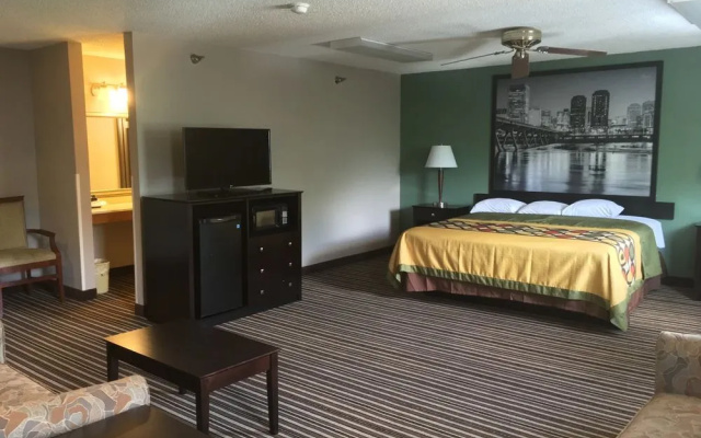 photo 5 of Super 8 Richmond Midlothian Turnpike