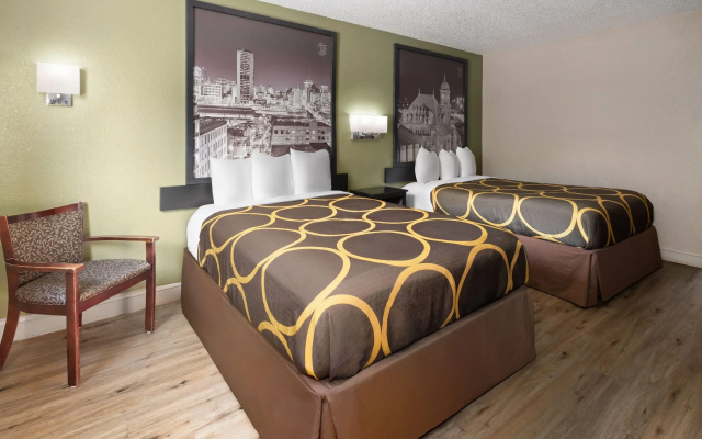 photo 4 of Super 8 by Wyndham Richmond Midlothian Turnpike