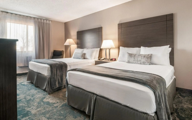 photo 4 of American Inn Suites Detroit Metro Airport