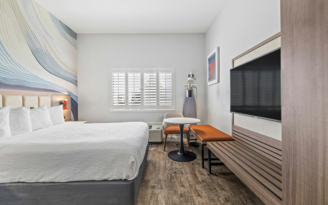 photo 5 of Hotel Skye SFO