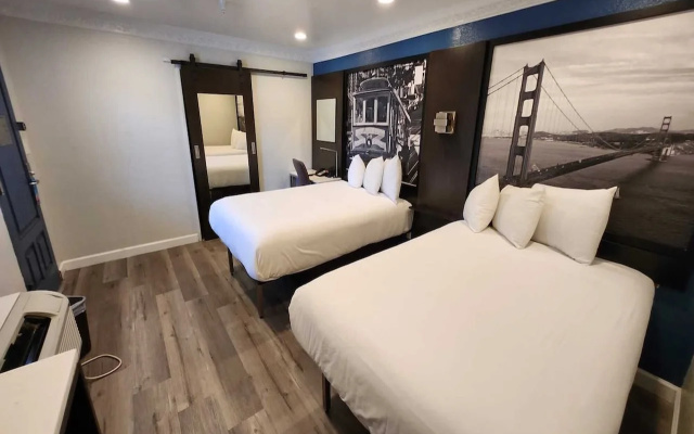 photo 5 of Signature Inn San Francisco Marina District