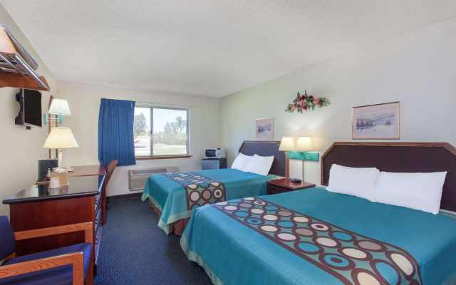 photo 5 of Super 8 by Wyndham Selma/Fresno Area