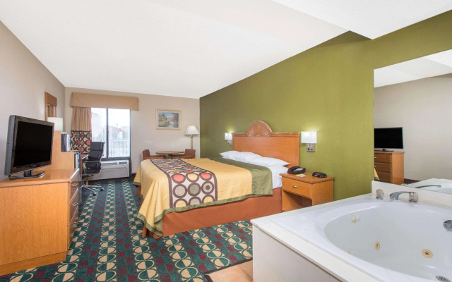 photo 5 of Super 8 By Wyndham Spartanburg/I-26 Exit 22