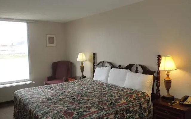 photo 3 of Super 8 Motel - Springfield