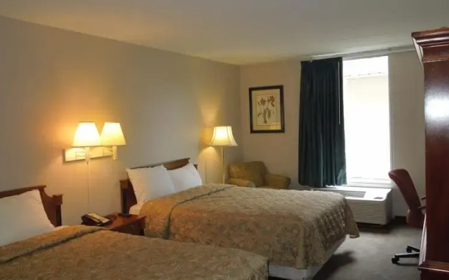 photo 4 of Super 8 Motel - Springfield