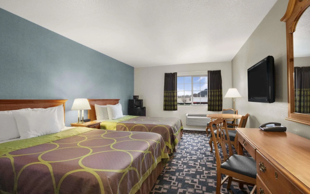 photo 4 of Gateway Inn & Suites