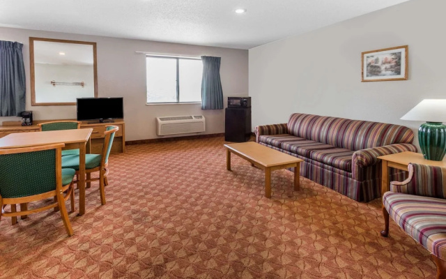 photo 5 of Super 8 St. Charles