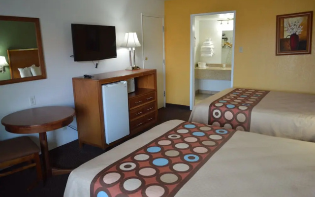 photo 5 of Super 8 by Wyndham St. George UT