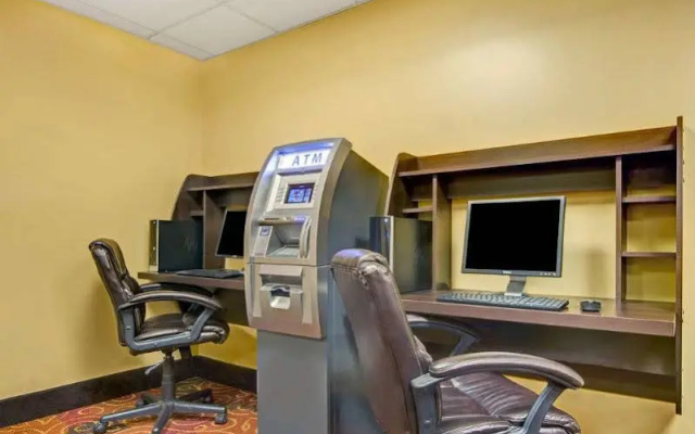 photo 5 of Super 8 Stamford/New York City