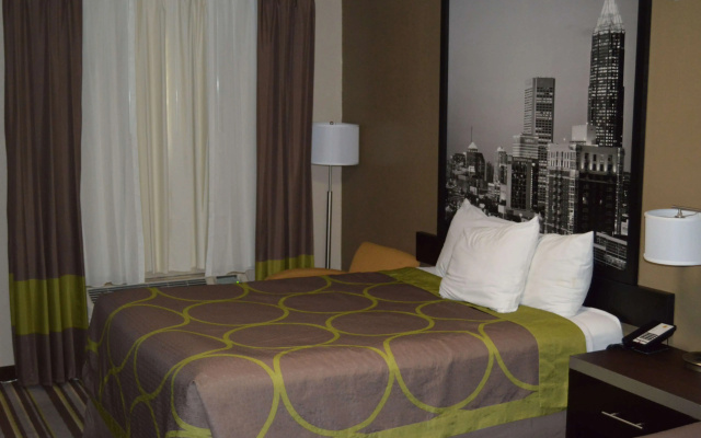 photo 4 of Super 8 by Wyndham Stockbridge