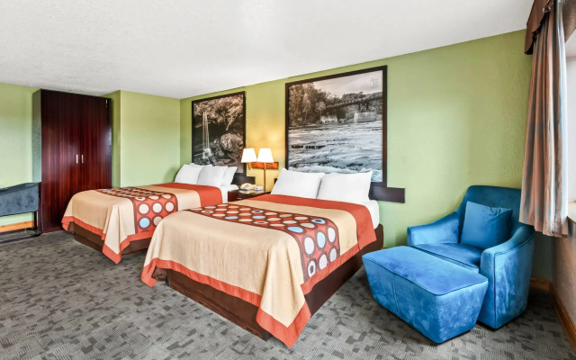 photo 3 of Super 8 by Wyndham Uniontown PA