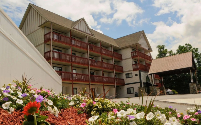 photo 4 of Days Inn by Wyndham Waynesville NC