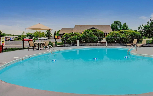 photo 5 of Super 8 Wentzville