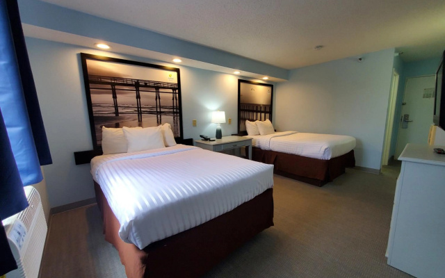 photo 2 of Coastal Inn & Suites - Wilmington, NC
