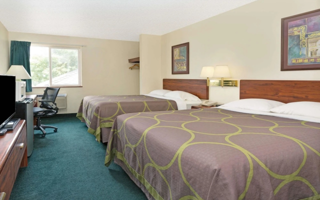 photo 5 of Super 8 Windsor