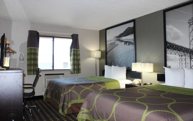 photo 5 of Super 8 by Wyndham Grand Rapids/Wyoming