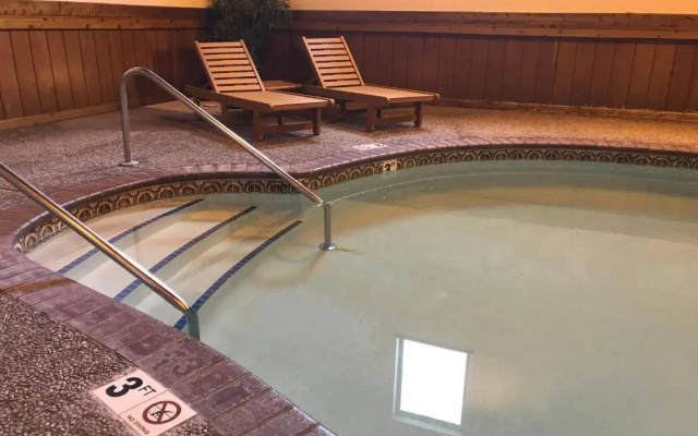 photo 5 of Superior Inn