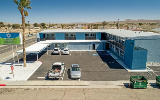 photo 2 of Azul Inn & Suites