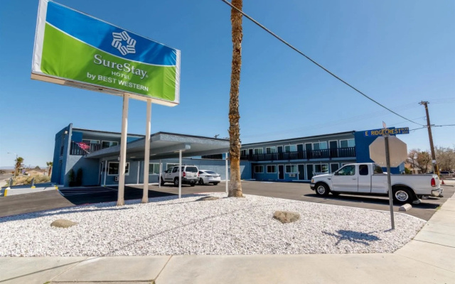 photo 4 of Azul Inn & Suites