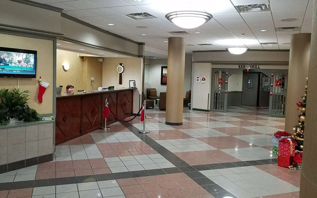 photo 2 of SureStay Plus Hotel by Best Western St. Louis Airport