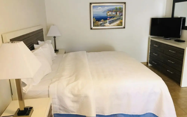 photo 4 of Surf Side Resort