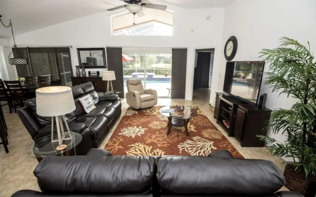 photo 2 of Susan's Southern Dunes Vacation Home 3 Bedroom Home by Redawning
