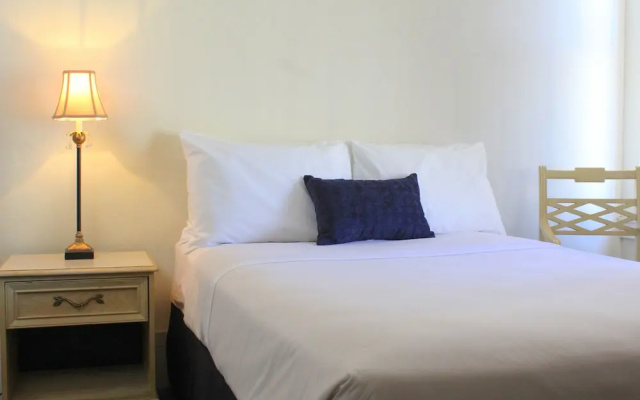 photo 4 of Sutter Hotel
