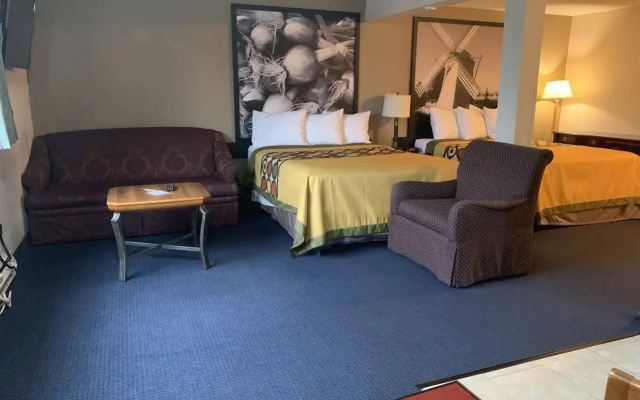 photo 4 of Sutton Suites Hotel