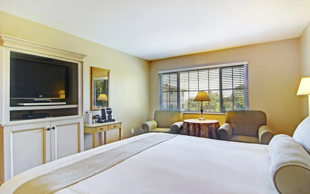 photo 4 of Svendsgaard's Inn