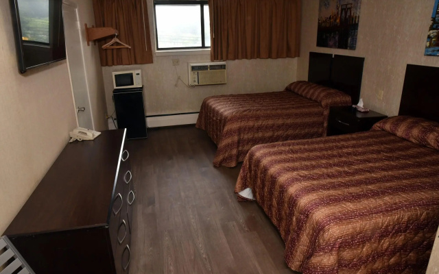 photo 2 of Swan Motel