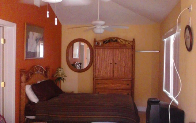 photo 3 of Swashbuckler Motel