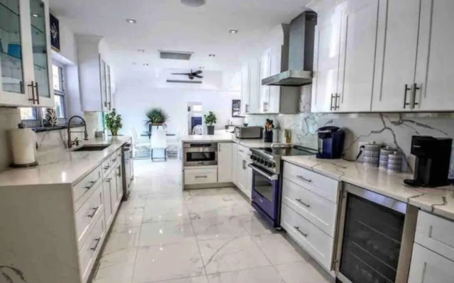 photo 5 of Swaying Palm Beach House