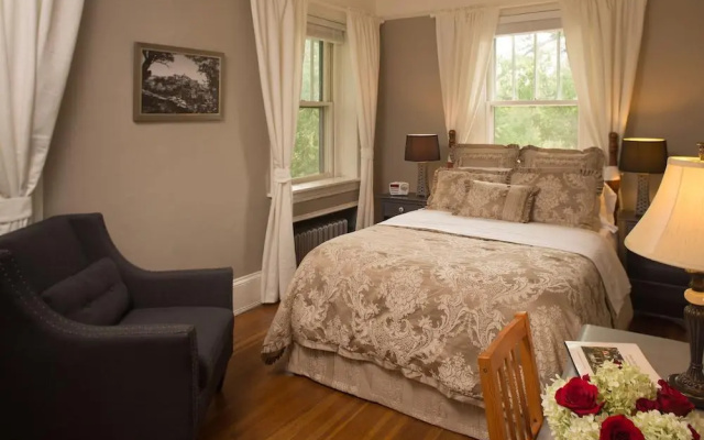 photo 5 of Sweet Biscuit Inn