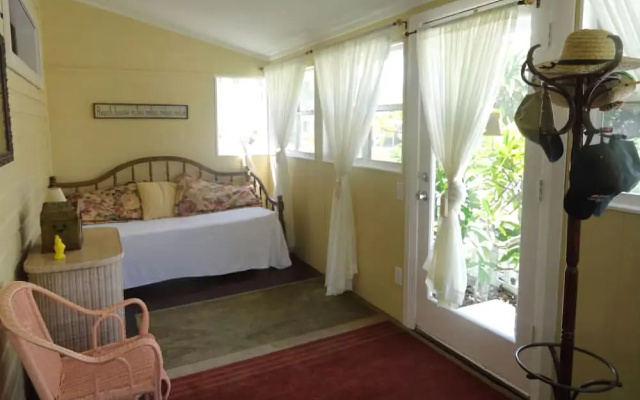 photo 3 of Sweet Escape by RedAwning