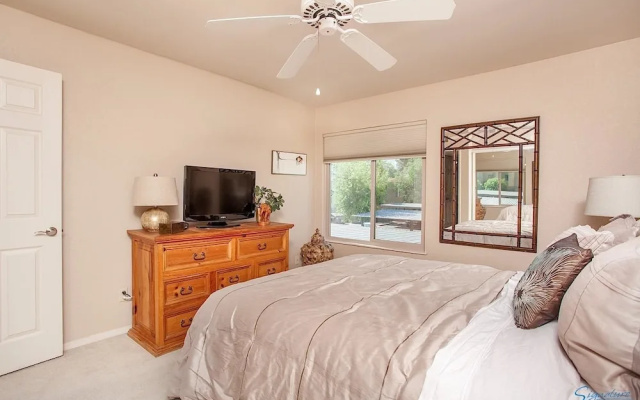 photo 3 of Sweet Escape By Signature Vacation Rentals