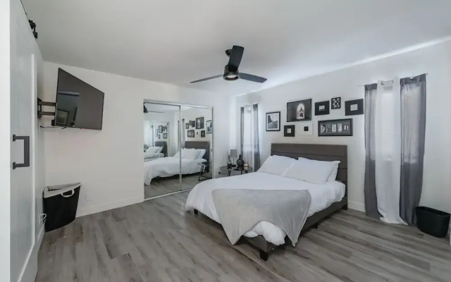 photo 2 of Sweet Memories On Alan Lane 4 Bedroom Home by Redawning