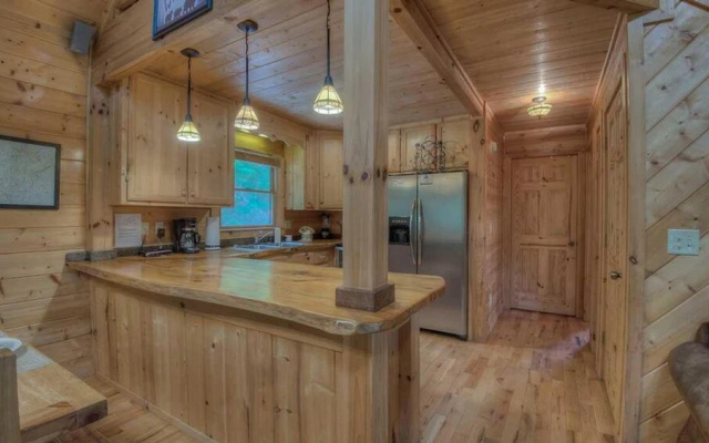 photo 3 of Sweet Seclusion by Escape to Blue Ridge