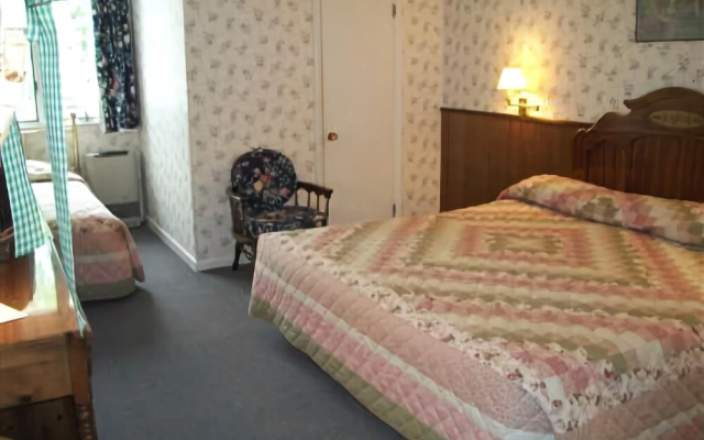 photo 2 of Swiss Inn & Restaurant