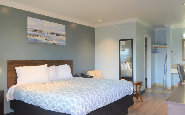 photo 5 of La Casa Inn