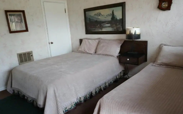 photo 3 of Swiss Mountain Motel