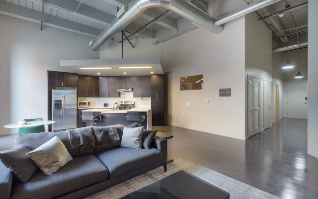 photo 2 of Swofford - Spacious DT Apts with Free Parking by Zencity