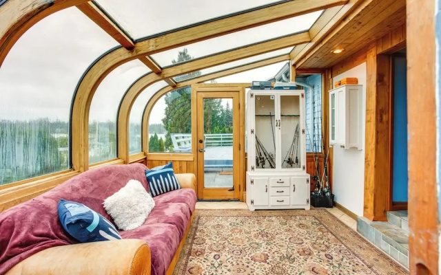 photo 5 of Tacoma Home on Steilacoom Lake w/ Dock!