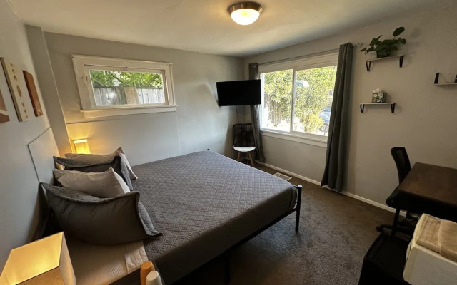 photo 3 of Tacoma Homestay