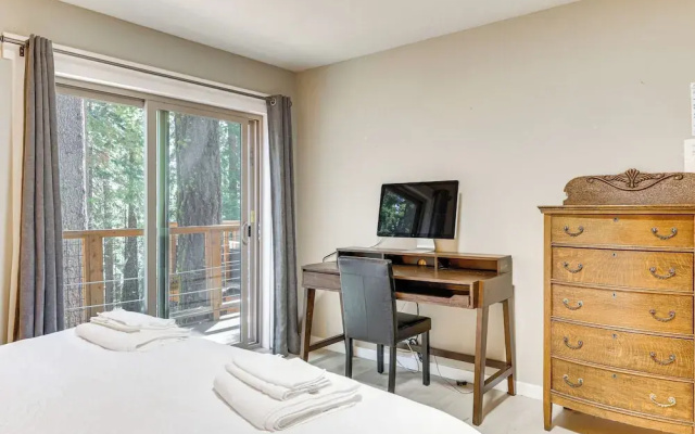 photo 4 of Forest-view Haven w/ Game Room: Tahoe City Gem!